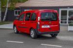 Nissan NV250 Combi 2019 года (EU)
